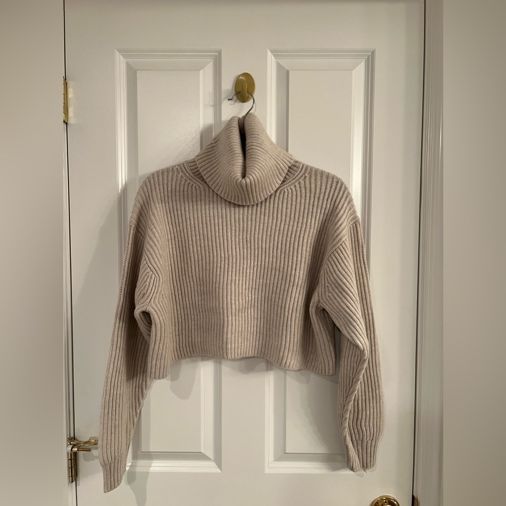 Aritzia guell sweater, heather bone, US S - Picture 3 of 4